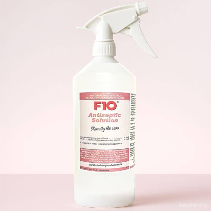 F10 Antiseptic Solution Ready to Use Spray 1 Litre bottle – veterinary-grade antiseptic for wound care and skin cleansing